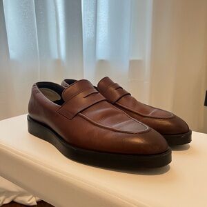Wolf and Shepherd Closer Loafer